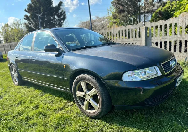 samochody osobowe Audi A4 cena 12000 przebieg: 285000, rok produkcji 1999 z Płock